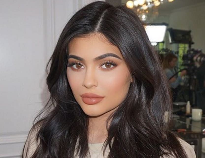 Kylie Jenner instagrammed her thigh scar — and here’s why that’s important