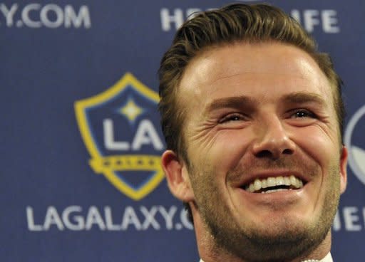 David Beckham Signed LA GALAXY Soccer Jersey HOME MLS *PROOF