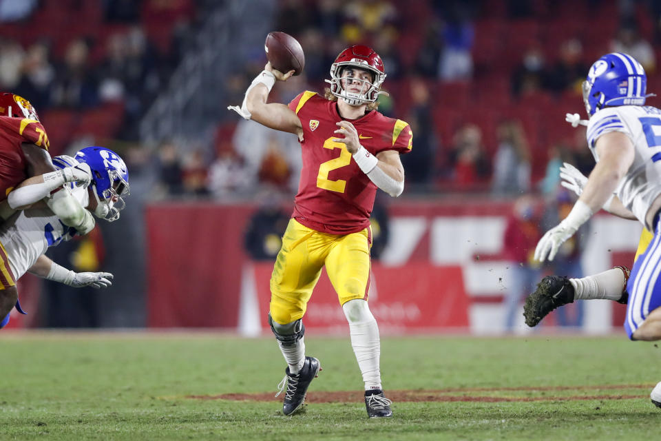 LOS ANGELES, CA - NOVEMBER 27: USC Trojans quarterback Jaxson Dart (2) during a college football game between the BYU Cougars against the USC Trojans on November 27, 2021, at United Airlines Field at The Los Angeles Memorial Coliseum in Los Angeles, CA. (Photo by Jordon Kelly/Icon Sportswire via Getty Images)