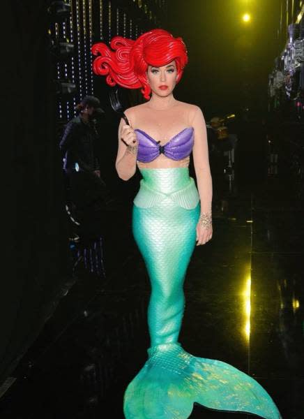 katy-perry-mermaid-american-idol