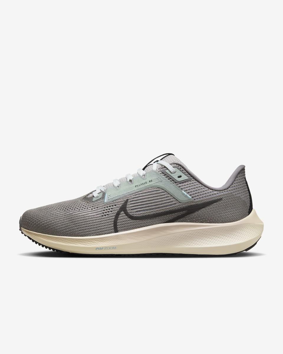 <p><a href="https://go.redirectingat.com?id=74968X1596630&url=https%3A%2F%2Fwww.nike.com%2Ft%2Fpegasus-40-mens-road-running-shoes-extra-wide-zD8H1c&sref=https%3A%2F%2Fwww.runnersworld.com%2Fgear%2Fg60293691%2Fnike-running-shoe-spring-sale-march-2024%2F" rel="nofollow noopener" target="_blank" data-ylk="slk:Shop Now;elm:context_link;itc:0;sec:content-canvas" class="link ">Shop Now</a></p><p>Pegasus 40 Road Running Shoe</p><p>nike.com</p><p>$83.97</p><span class="copyright">Nike</span>