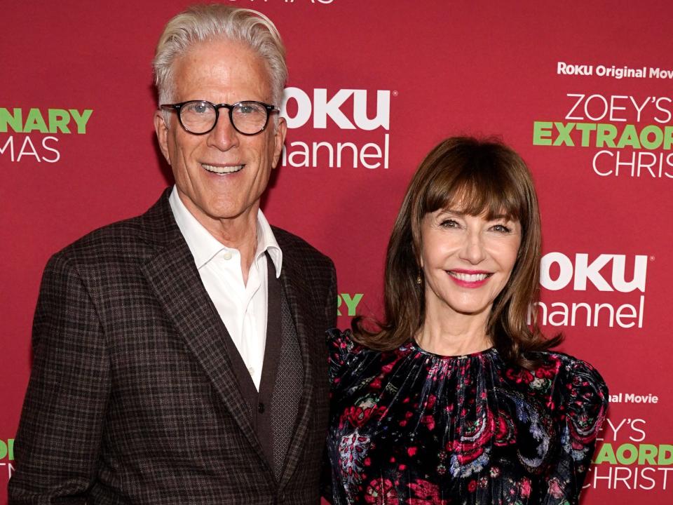 Ted Danson and Mary Steenburgen in November 2021.