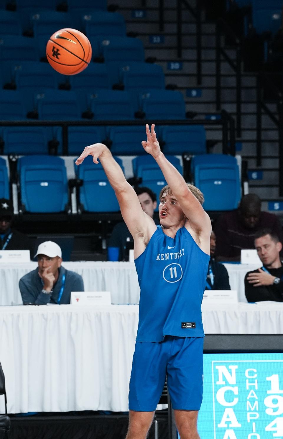 Kentucky's Travis Perry (11) shoots during the UK Pro Day event inside the Memorial Coliseum in Lexington, Ky. on Oct. 7, 2024.