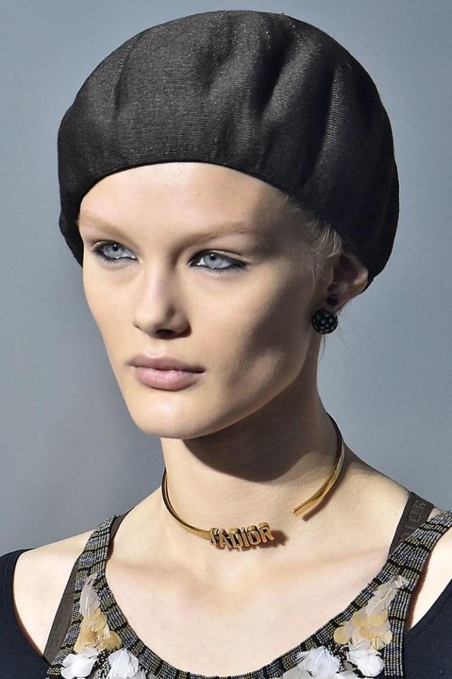 Chunky Chainlink Necklace Trend 2019