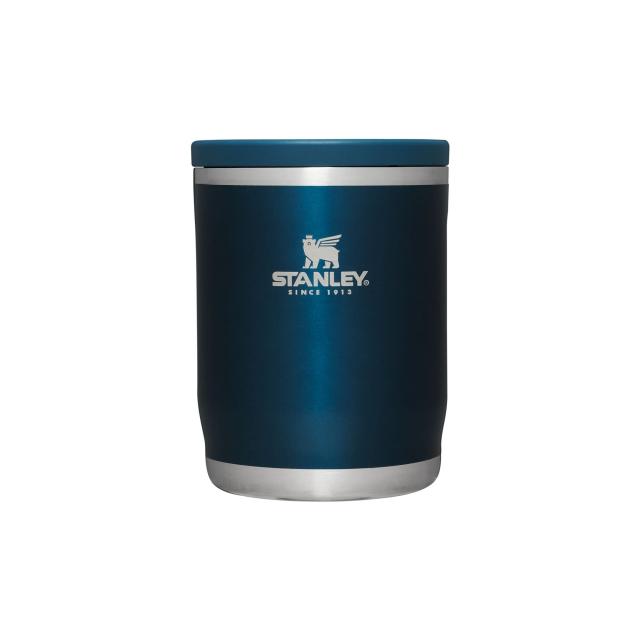 Sellin' a cool 20oz blue Stanley tumbler, keeps - Depop