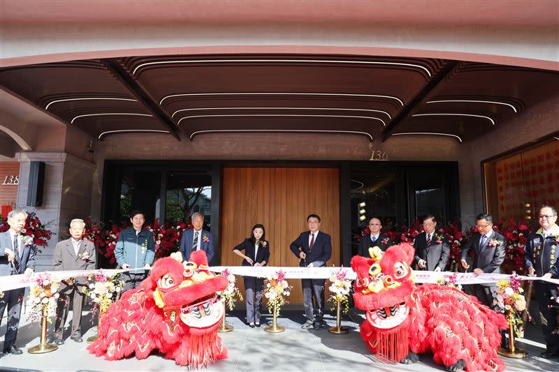 台南市長黃偉哲出席綉溪安平飯店開幕（圖／台南新聞及國際關係處）