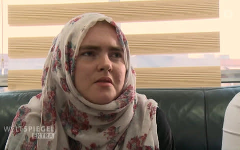 Linda said she was an "idiot" for travelling to Syria to join Isil - Credit: Weltspiegel Extra