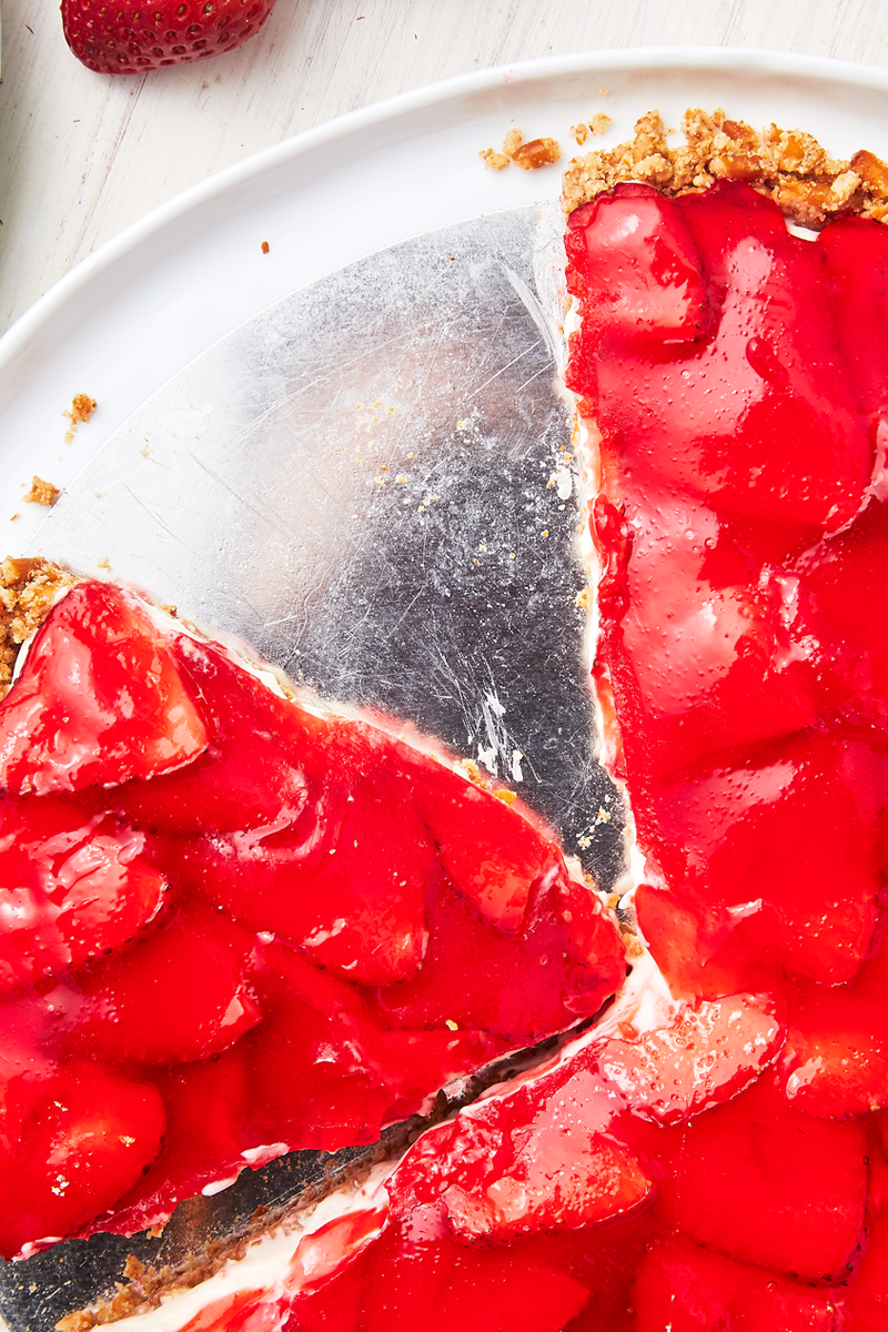 Strawberry Pretzel Tart