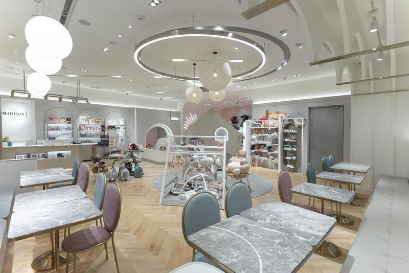 babyMADISON café耗費半年時間打造，是台灣首間結合嬰童時尚周邊用品與美食的空間。（微風精品提供）
