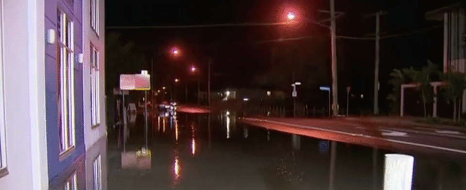 The Bureau of Meteorology said k<span>ing tides are expected over the next few days across Queensland and to check with local councils regarding potential flooding. Photo: </span>7 News