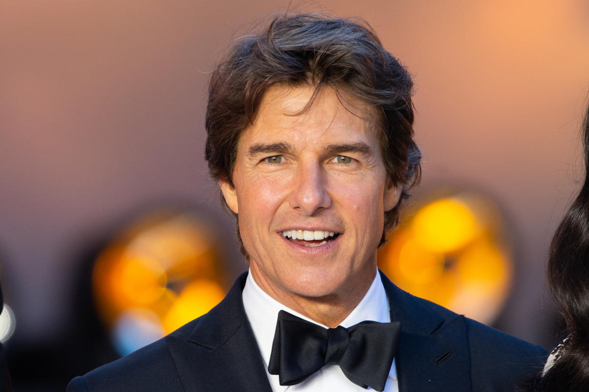 Tom Cruise Admits He ‘was Crying During Val Kilmer Reunion In ‘top Gun