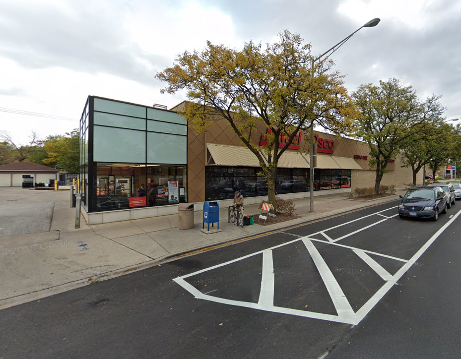 The Jewel Osco supermarket in Chicago where a Black woman was racially attacked (Google Maps)