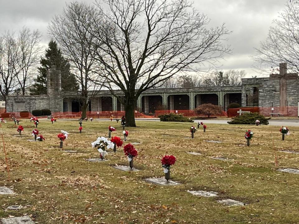 A mausoleum at Lake View Memorial Gardens in Fairview Heights is built about 200 feet above an abandoned underground coal mine, but engineers don’t believe it’s experiencing mine subsidence.