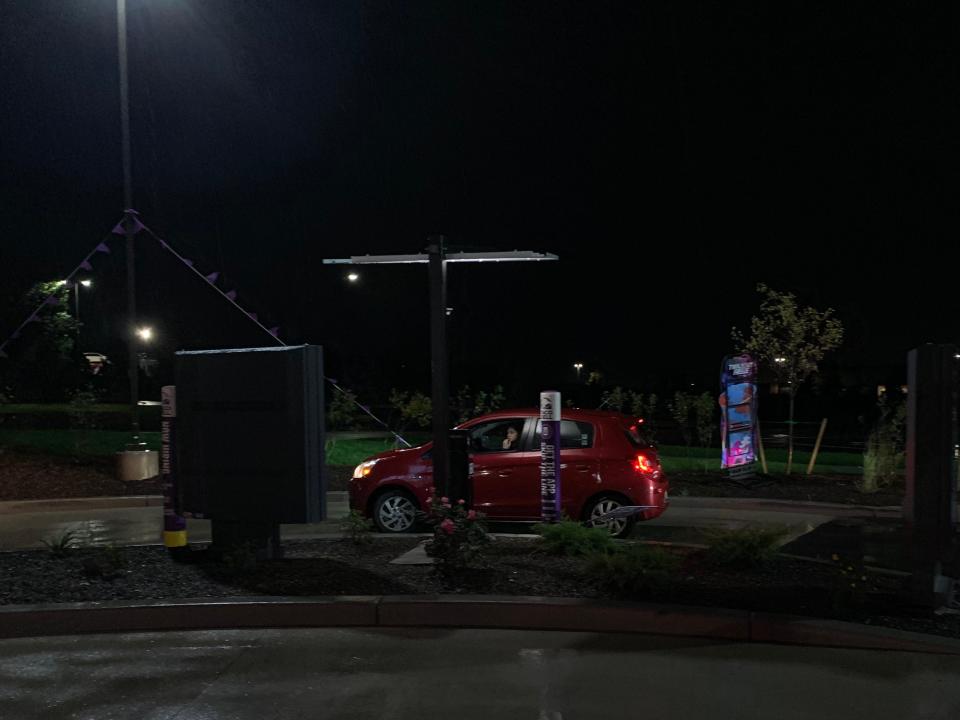 Taco Bell Go Mobile drive-thru