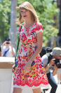 This floral Oscar de la Renta dress is the perfect look for summer. FYI - Taylor teamed it with a pair of emerald heels.