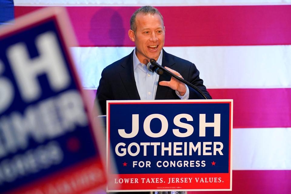 Rep. Josh Gottheimer (NJ-5) speaks during a voter rally with Bergen County Democrats in Paramus on Saturday, Nov. 5, 2022.