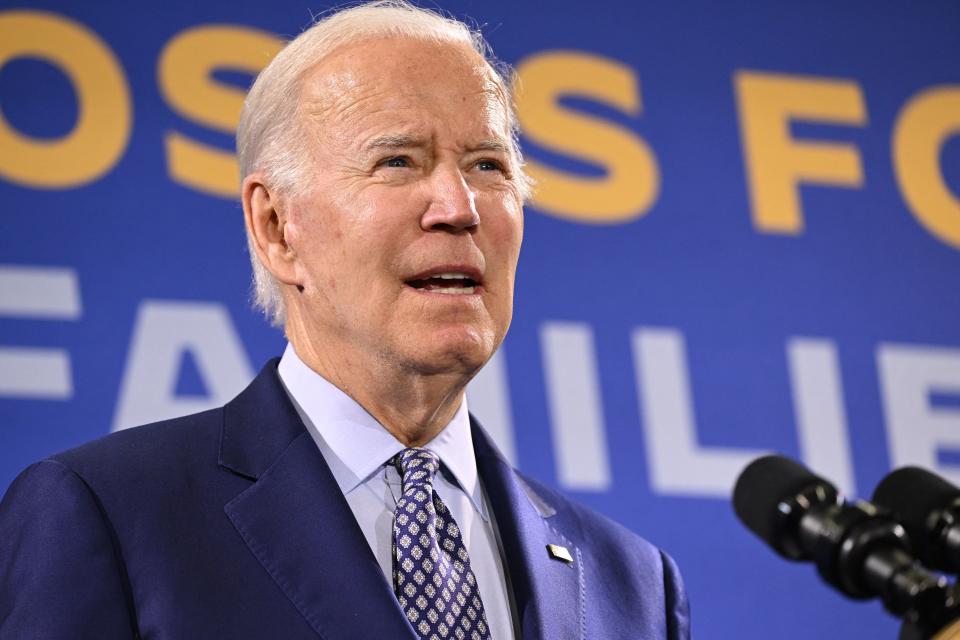 US President Joe Biden speaks about student debt relief at Central New Mexico Community College Student Resource Center in Albuquerque, New Mexico, on November 3, 2022. (Photo by SAUL LOEB / AFP) (Photo by SAUL LOEB/AFP via Getty Images)