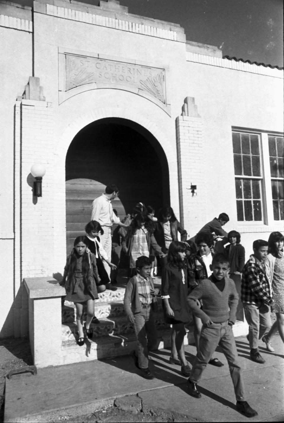 Student walkout in Crystal City, Texas on Dec. 20, 1969. San Antonio Express-News Photograph Collection/UTSA Special Collections (San Antonio Express-News Photograph Collection / UTSA Special Collections)