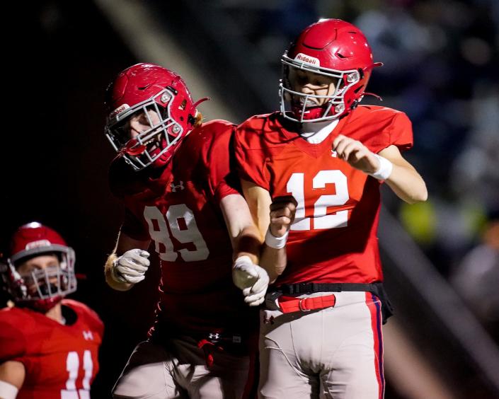 MacIntyre leads Brentwood Academy football into semifinals, past
