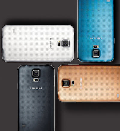 It comes in black, white, blue, and gold | PHOTO CREDIT: PHONEARENA