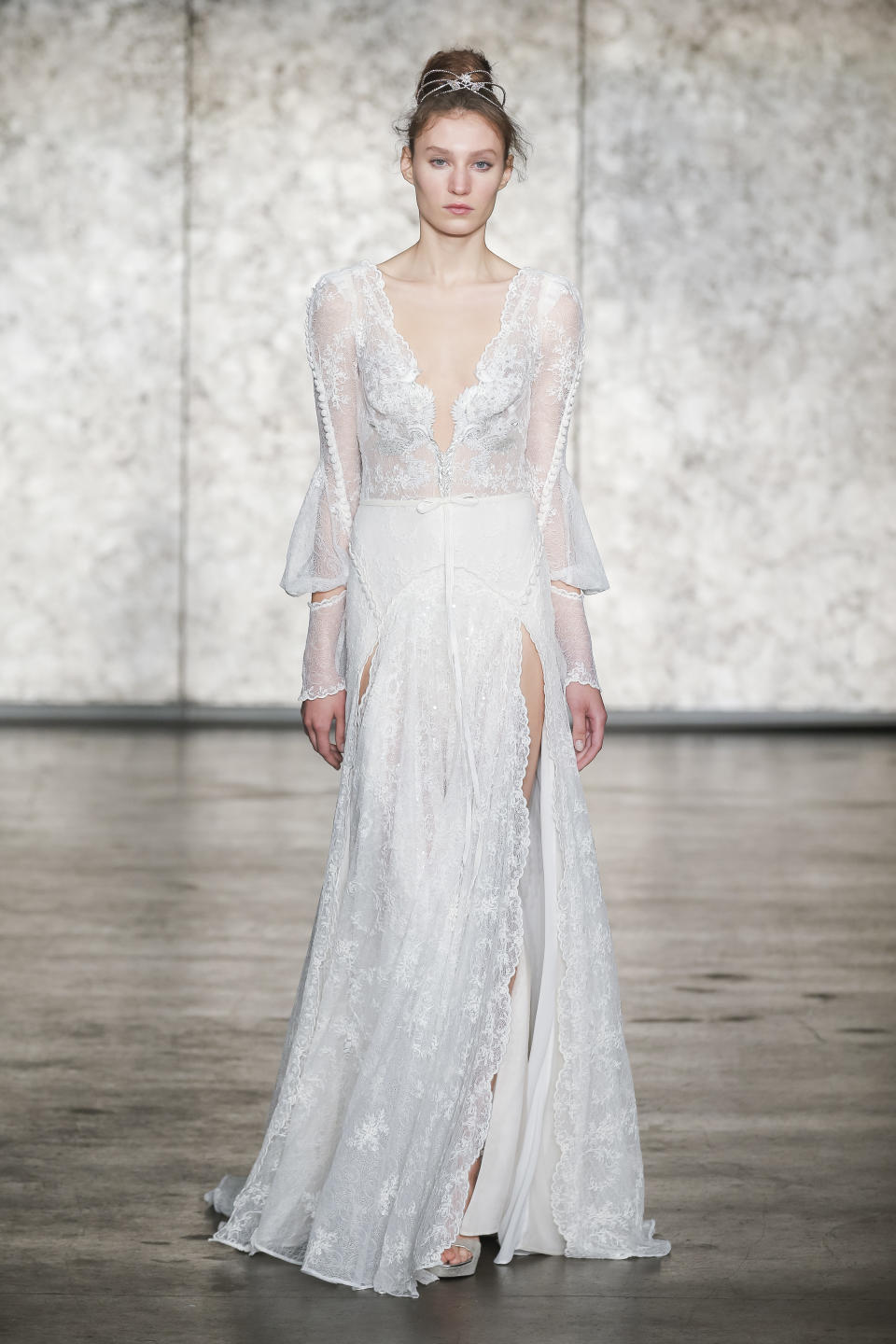 <p>Bohemian lace dress with slits in the skirt. (Photo: Dan Lecca) </p>