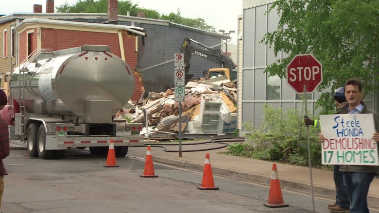 Halifax council couldn't have stopped Honda parking lot, report says