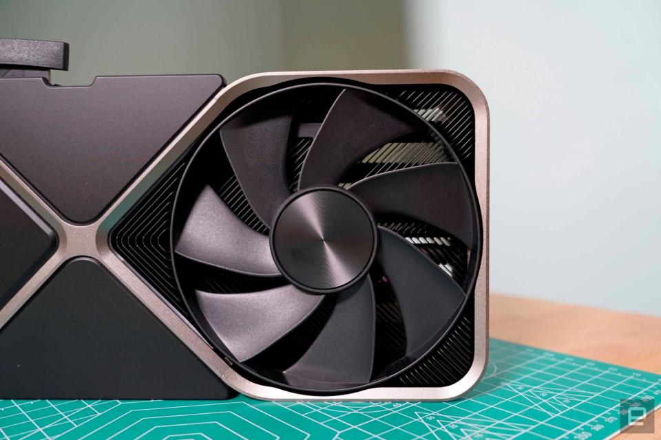 <p>NVIDIA RTX 4090 side fan</p>
