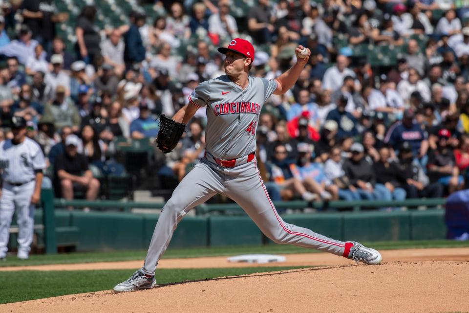 Nick Lodolo earned his first victory in a year when he beat the White Sox 5-0 on Saturday in Chicago.