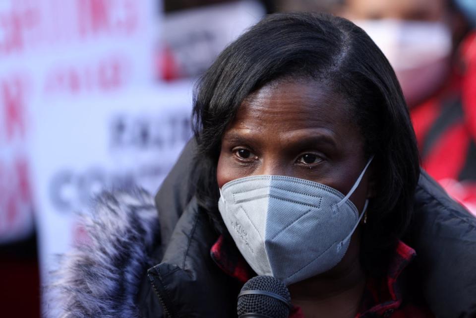 New York State Nurses Association president Nancy Hagans addresses striking workers and members of the press outside Mount Sinai hospital on 9 January. (REUTERS)