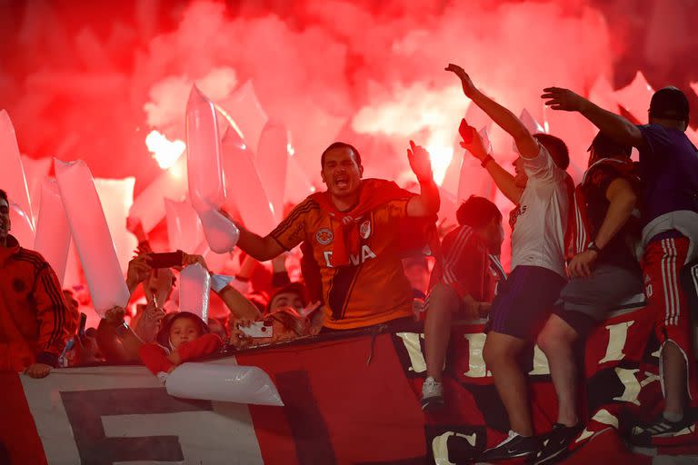 El campeonato desató la locura de los hinchas; es la primera vez que River gana el torneo local desde que Marcelo Gallardo asumió como entrenador de la primera división