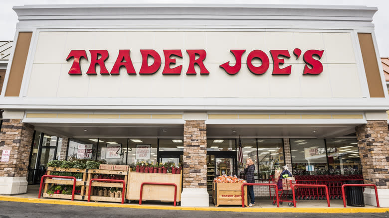 Trader Joe's grocery store frontage