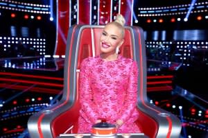 Blake Shelton Hilariously Pokes Fun at Wife Gwen Stefani Fashion Choices The Voice Season Premiere 2