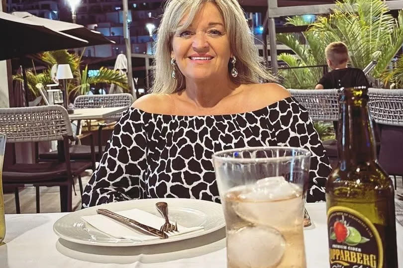 Ellie shared how she'd headed off on holiday with her mum Karen -Credit:Ellie Louise Leach Instagram