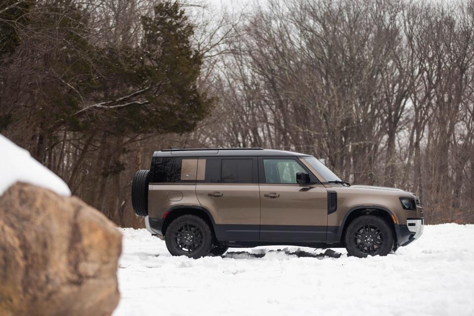 2020 Land Rover Defender 110 SE.KL_45