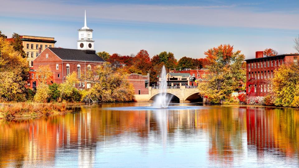 Nashua is a city in Hillsborough County, New Hampshire and is the second largest city in the state.