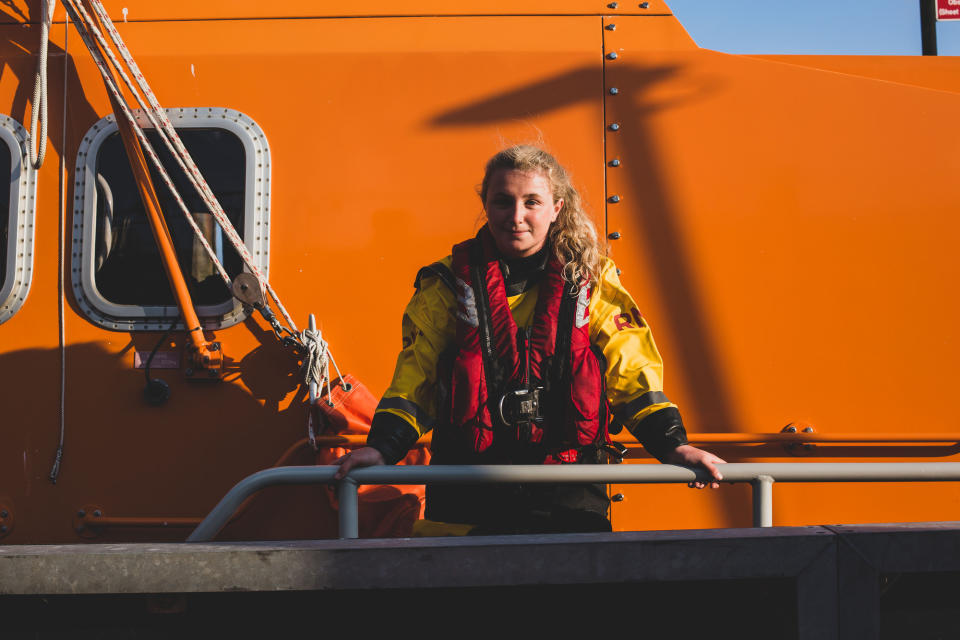 Programme Name: Saving Lives at Sea S6 - TX: 28/09/2021 - Episode: Saving Lives at Sea S6 - ep 6 (No. 6) - Picture Shows: Leah Hunter, Whitby RBLI crew  - (C) RNLI/Ceri Oakes - Photographer: Ceri Oakes