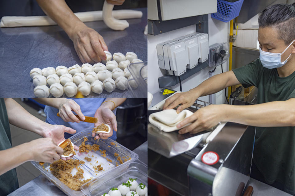 Jurong West Hawker Centre - Handmaking pau