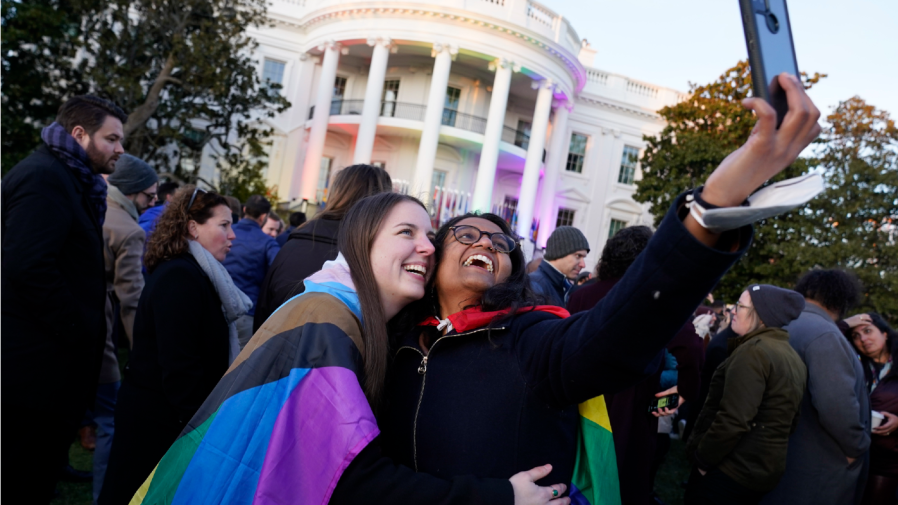 <em>(AP Photo/Andrew Harnik)</em>