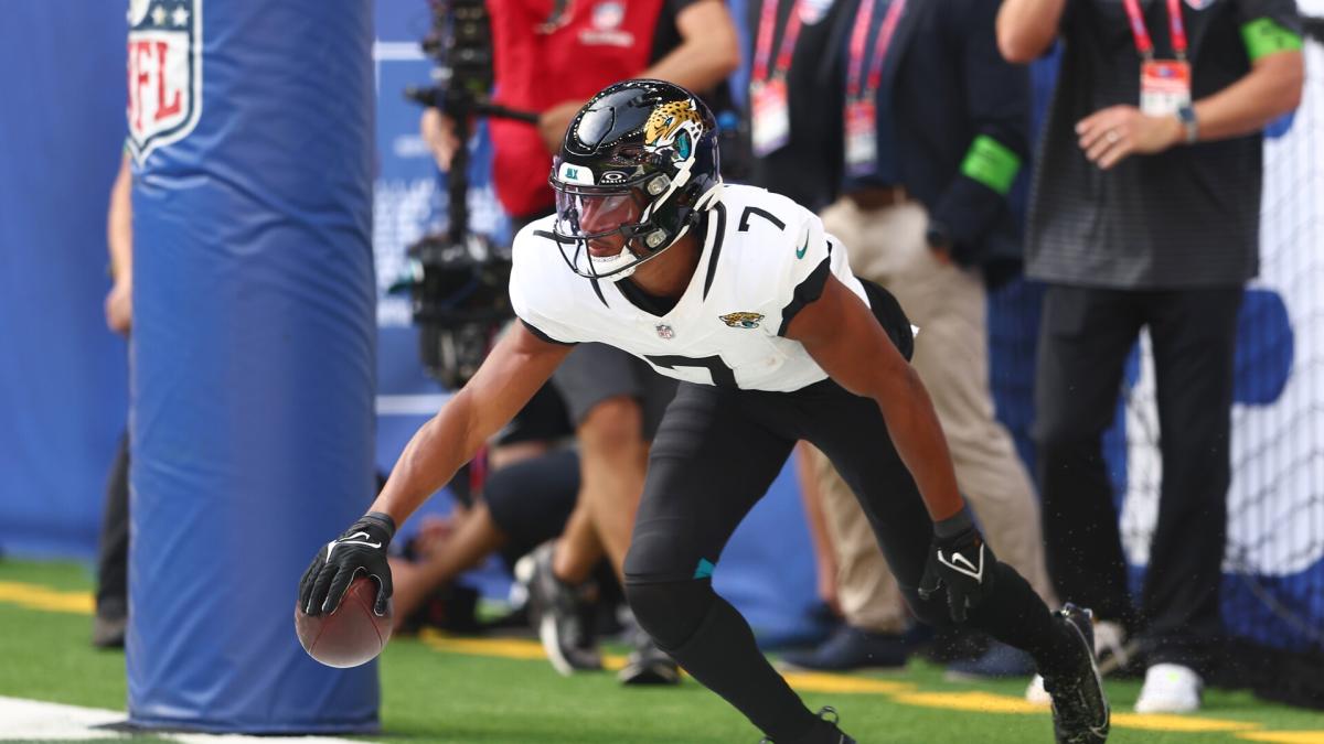 Jaguars vs Jets Fantasy Football Start/Sit: Calls on Zay Jones