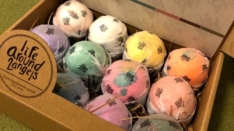 Best self-care gifts: Bath bombs