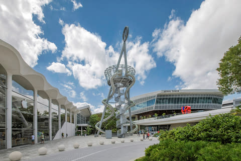 Louis Vuitton opens a Maison in Aventura Mall, Miami.com