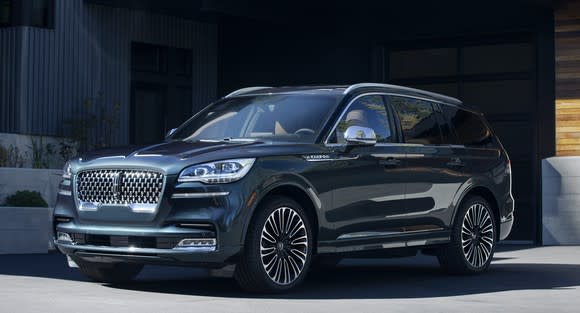 Lincoln Brings More Luxury to America's Team