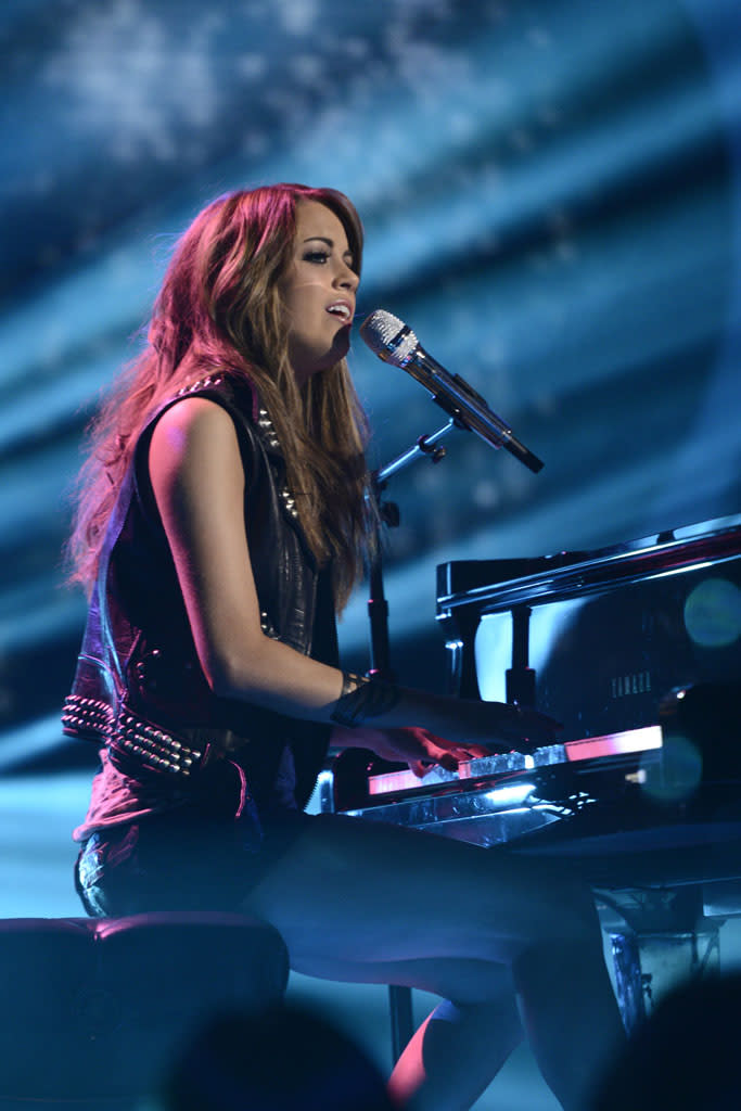 Angie Miller performs "Maybe" on the Wednesday, May 8 episode of "American Idol."