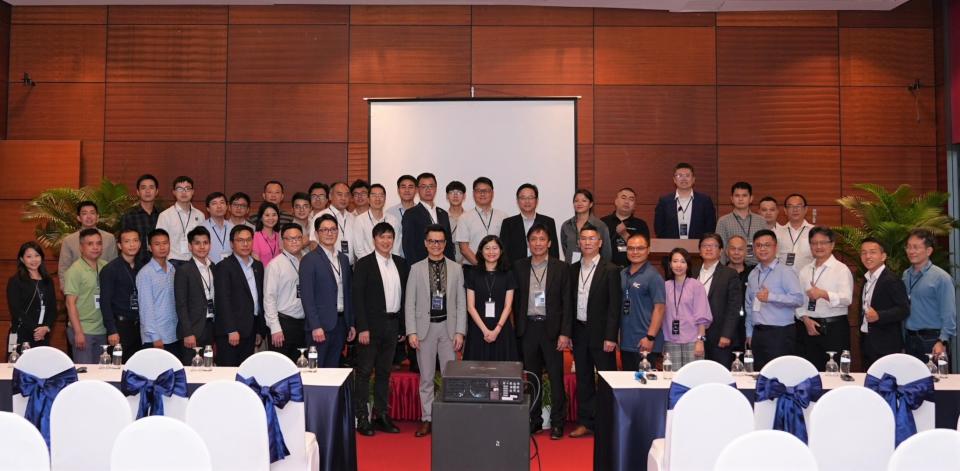 英特爾攜手台灣生態系夥伴前進越南Intel Solutions Day。（圖／英特爾提供）