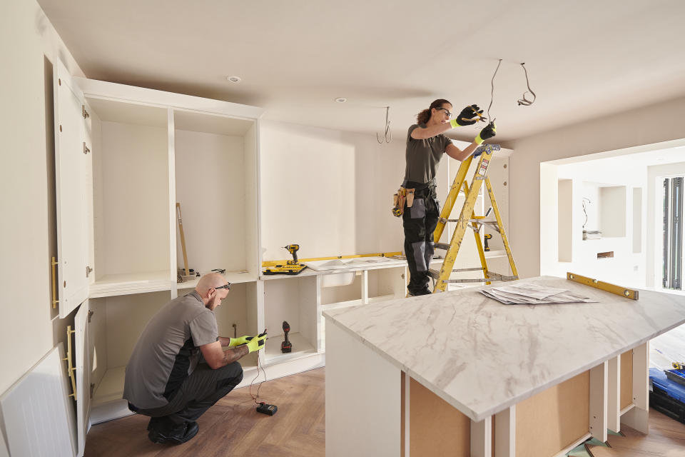 Una remodelación importante de una cocina de rango medio ahora cuesta US$ 77.939. Foto: Getty Images