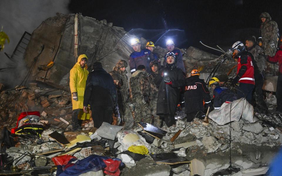 Search and rescue operations are carried out in the wreckage in Osmaniy