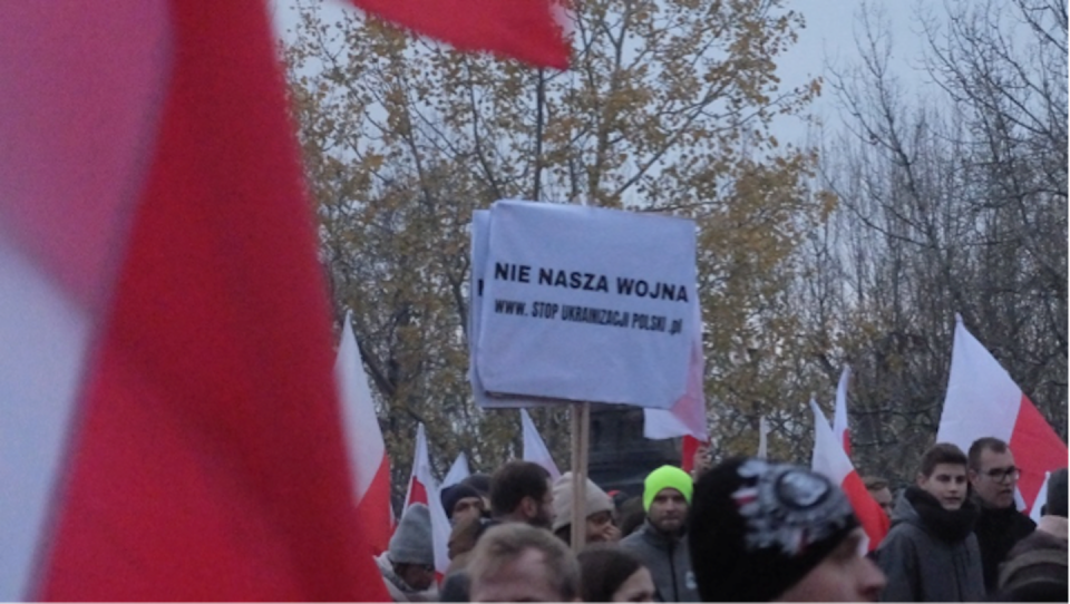 Sur la pancarte : « Pas notre guerre : www. Stop à l’ukrainisation de la Pologne.pl », Marche de l’indépendance, Varsovie, 11 novembre 2022. Léa Xailly, Fourni par l'auteur