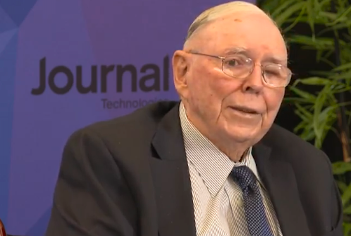 Charlie Munger speaks at the Daily Journal Annual Meeting