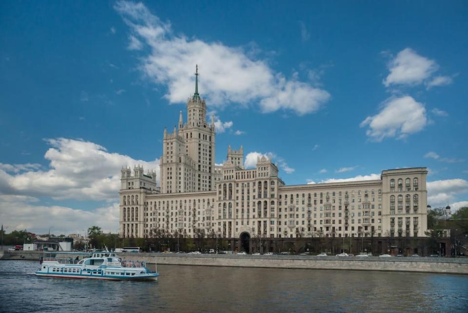 <p>Das Apartment bietet einen ziemlich beeindruckenden Ausblick über das historische Moskau.<br>(Airbnb) </p>