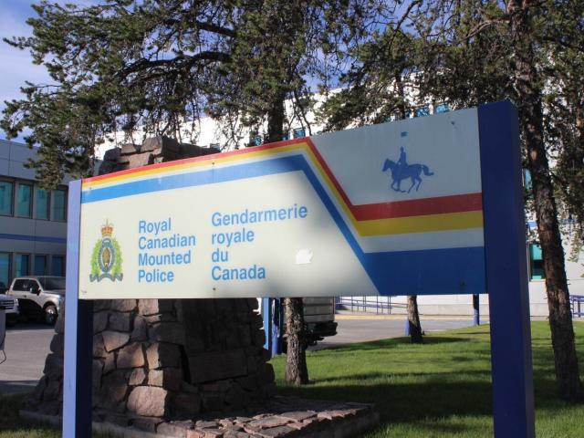 Yellowknife RCMP charge 3, seize more than 650 grams of crack